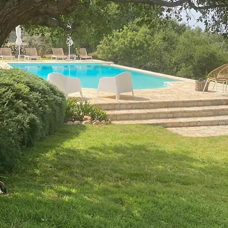 Bed & Breakfast Dimora Le Ginestre Adults Only