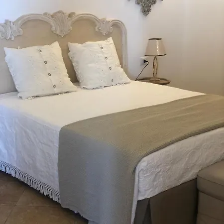 Bed & Breakfast Dimora Le Ginestre Adults Only Fasano