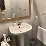 Dimora Le Ginestre Adults Only Отель типа 