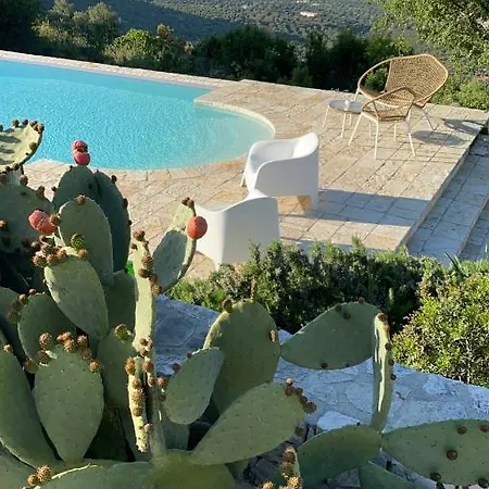 Bed & Breakfast Dimora Le Ginestre Adults Only 3*