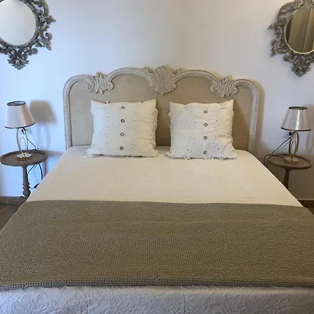 Bed & Breakfast Dimora Le Ginestre Adults Only 3*