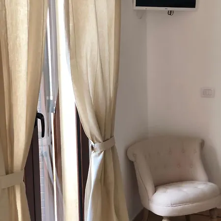 Dimora Le Ginestre Adults Only Bed & Breakfast 3*