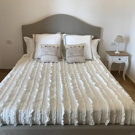 Bed & Breakfast Dimora Le Ginestre Adults Only